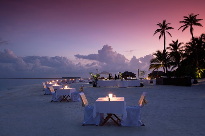 Conrad Maldives Beach Dining